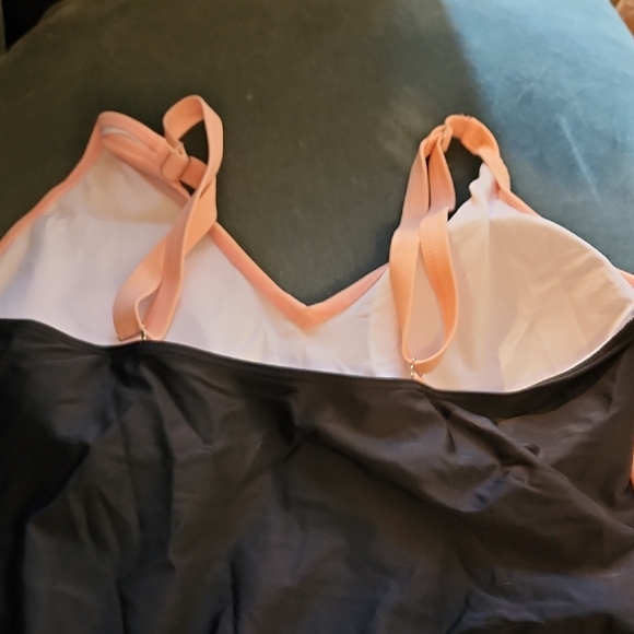 Peach And Black Swimsuit. Size 3x. New - Picture 4 of 4